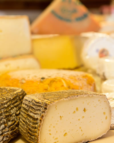 I formaggi valdostani e nazionali de la Maison du Goût a Cogne